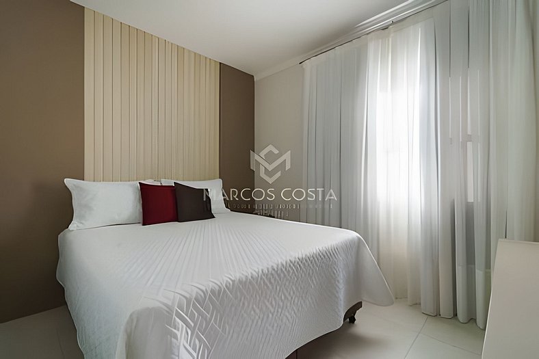 Apartamento com 3 dormitórios (AL04)