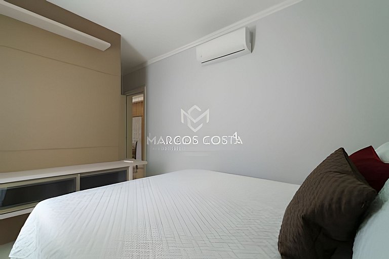 Apartamento com 3 dormitórios (AL04)